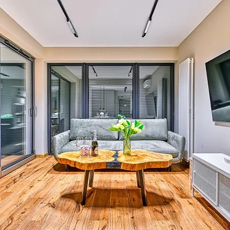 Orlik Vip - Z Prywatnym Jacuzzi - Blisko Wyciagu I Wang By Royal Aparts Lejlighed